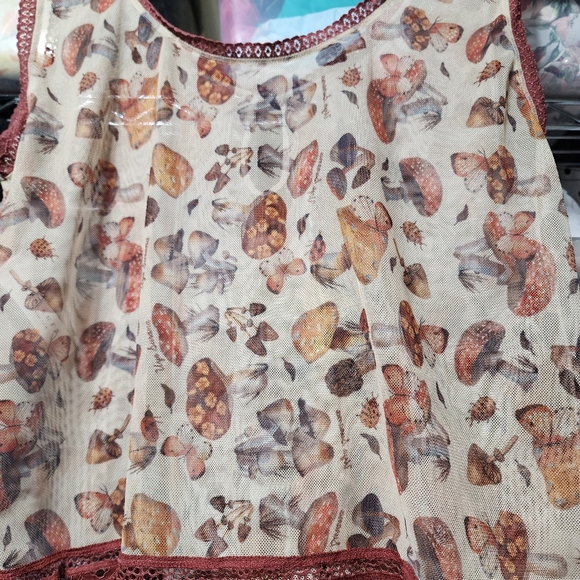 Mushroom print tank and skirt set with lace detail - Picture 2 of 12